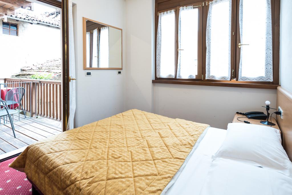 Hotel Doria Nago-Torbole Exterior photo