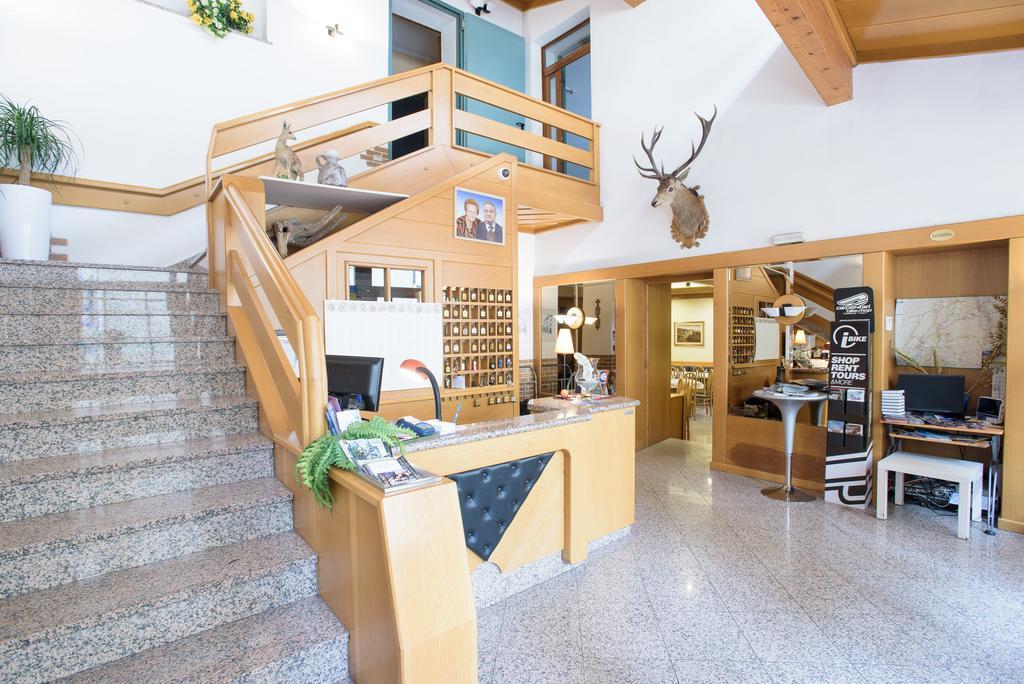 Hotel Doria Nago-Torbole Exterior photo