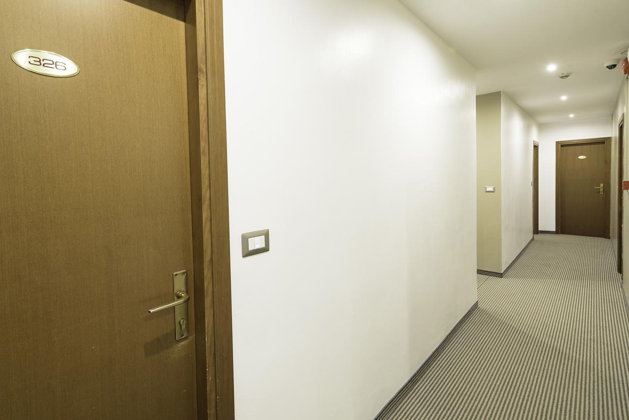 Hotel Doria Nago-Torbole Exterior photo