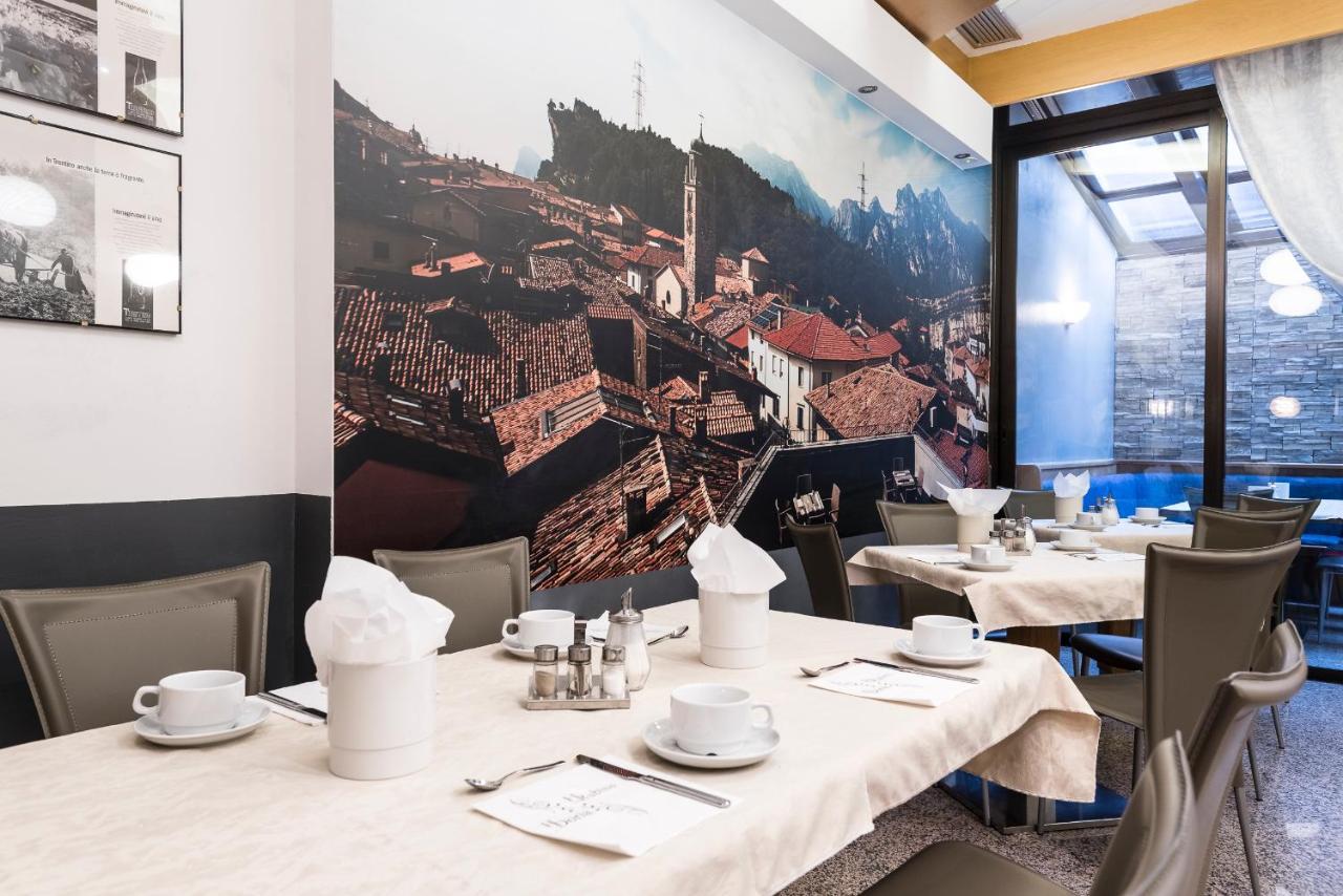 Hotel Doria Nago-Torbole Exterior photo
